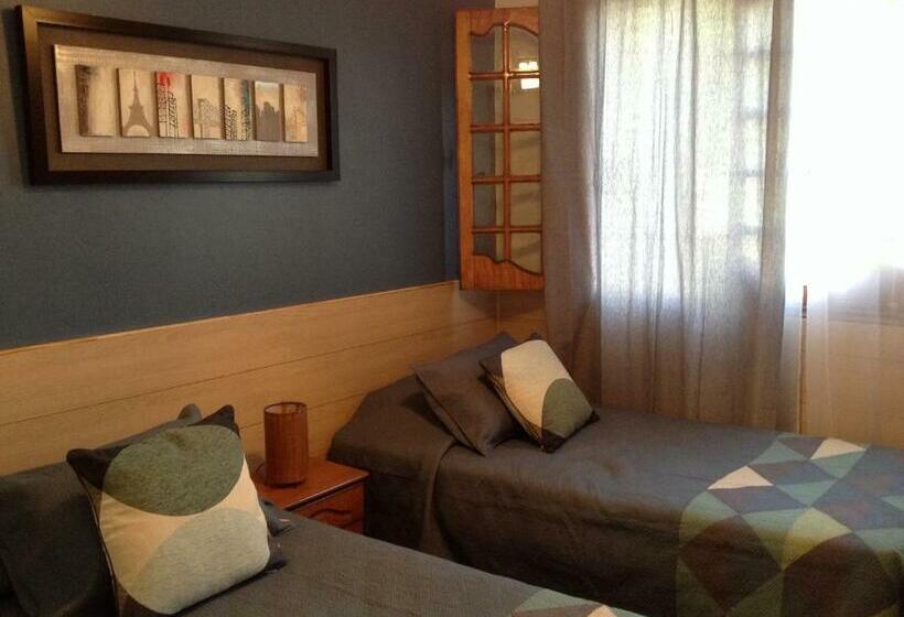 اتاق استاندارد یک نفره, Hostal El Parron