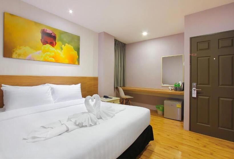Номер Superior Кровать Кинг, Pula Silom