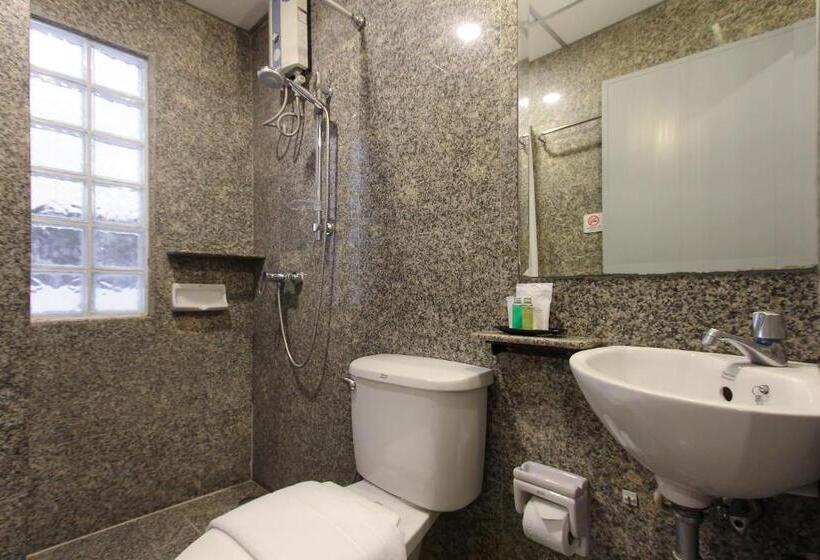 Номер Deluxe, Pula Silom