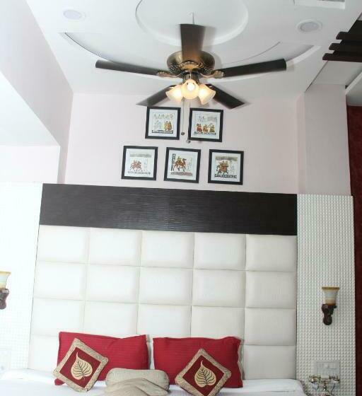 Люкс, Bhagyodaya Residency Bhilwara