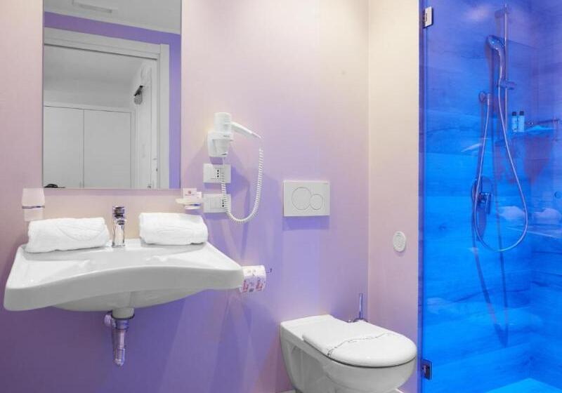 Triple Room Sea View, Marina Di Petrolo Hotel & Spa