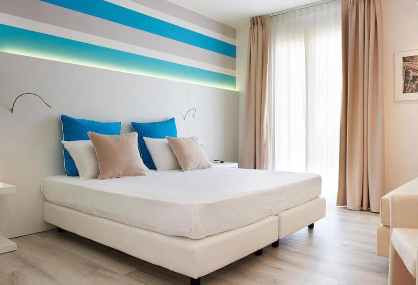 Номер Стандарт Вид на Море с Балконом, Marina Di Petrolo Hotel & Spa