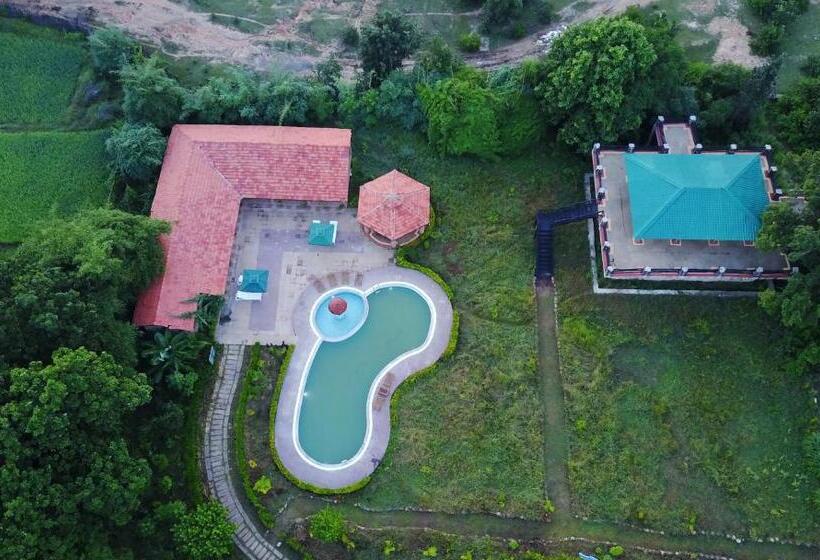Семейный Номер Deluxe, Aranyak Resort