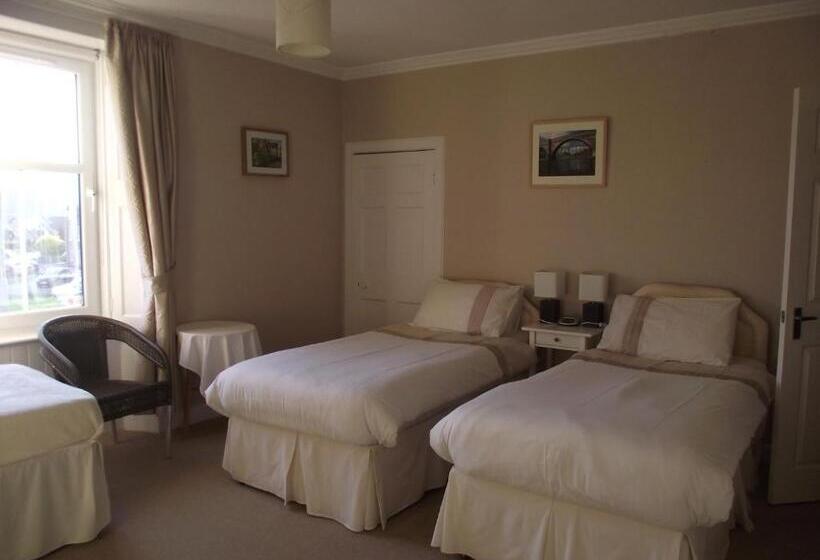 Семейный Номер, Broomfield House Bed And Breakfast