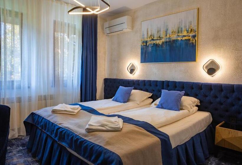 Дом 3 Спальни, Ostrova Holiday Village