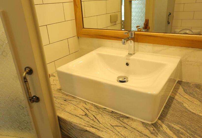 اتاق سوپریور با بالکن, Navela Hotel & Convention
