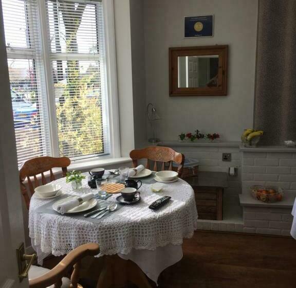 ガーデンビュースタンダードルーム, Southend Airport Bed & Breakfast