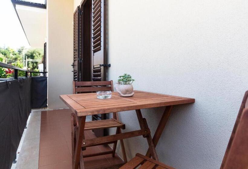 اتاق لوکس, Flamengo Rooms