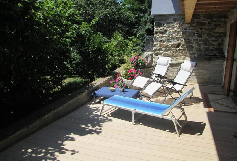 Номер Стандарт, Castelcharme B&b