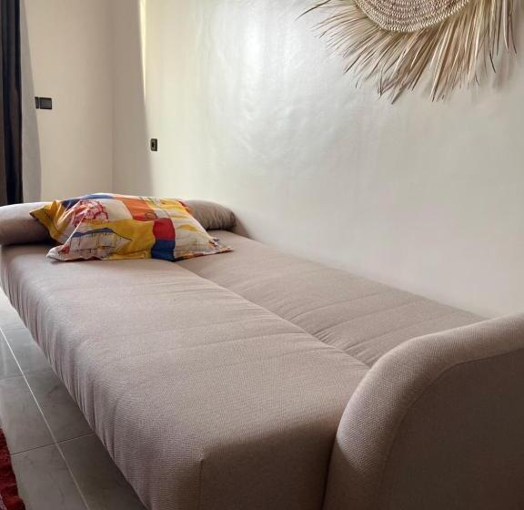 Апартаменты 1 Спальня Вид на Море, Maison De Paon   Surfstay   Relaxstay