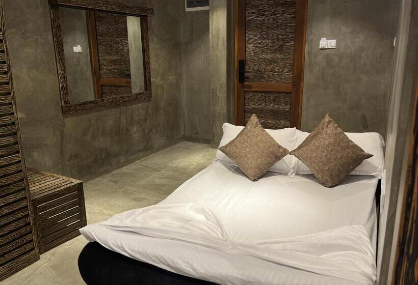标准间, Selene City
