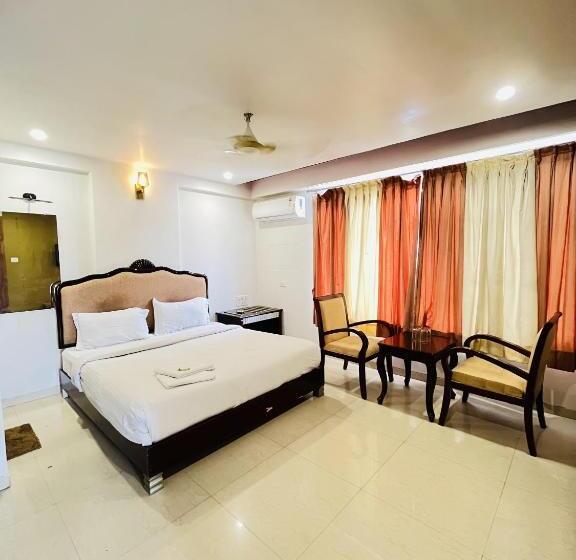 Семейный Номер Superior, Metro Hotel Nathdwara , 500mtr 10min Walking From Shreenathji Temple