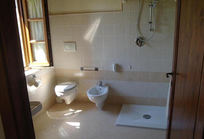 Семейный Номер, Agriturismo Draghi