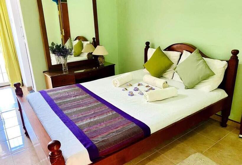 Номер Deluxe, Velapura River Garden