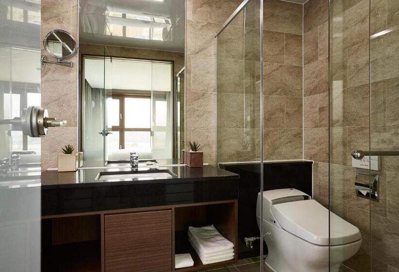 Полулюкс, Raonstay In Perla