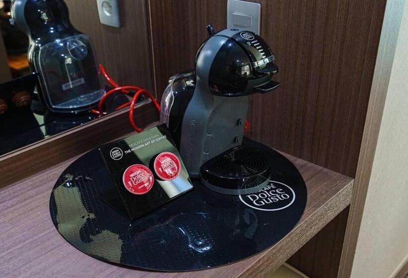 Семейный Номер, Raonstay In Perla