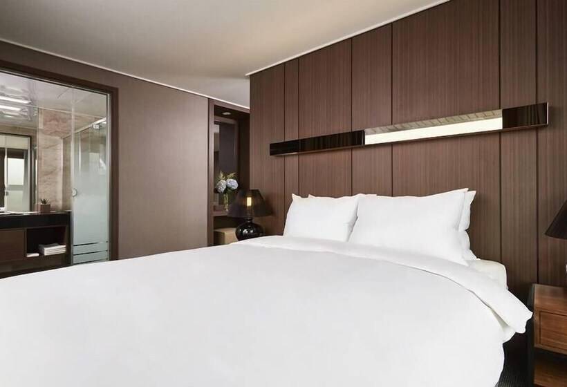 Полулюкс, Raonstay In Perla