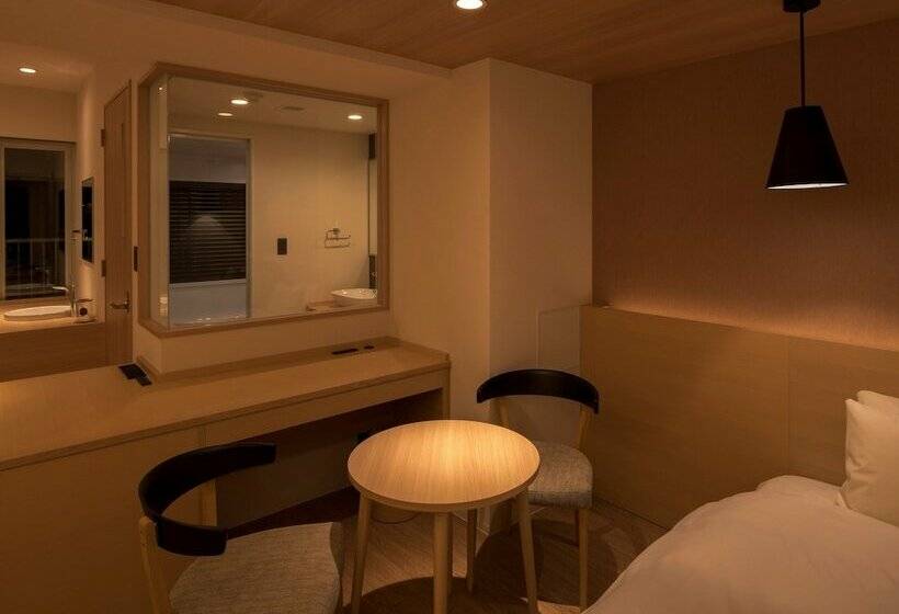 Номер Стандарт с Террасой, Uan Kanazawa