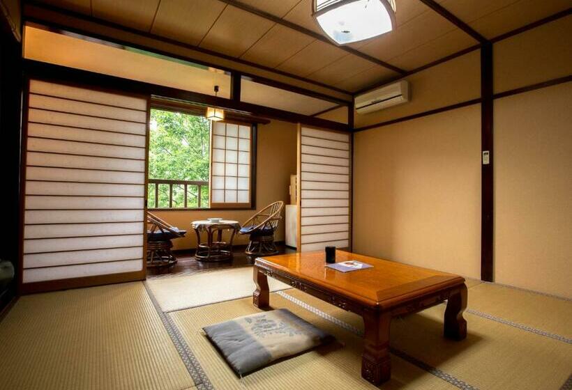 غرفة قياسية رباعية, Oogi Onsen Oogiso