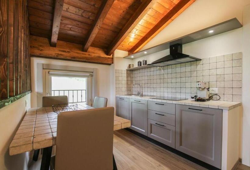 Студио Стандарт Вид на Сад, Agriturismo Monte Di Bebbio