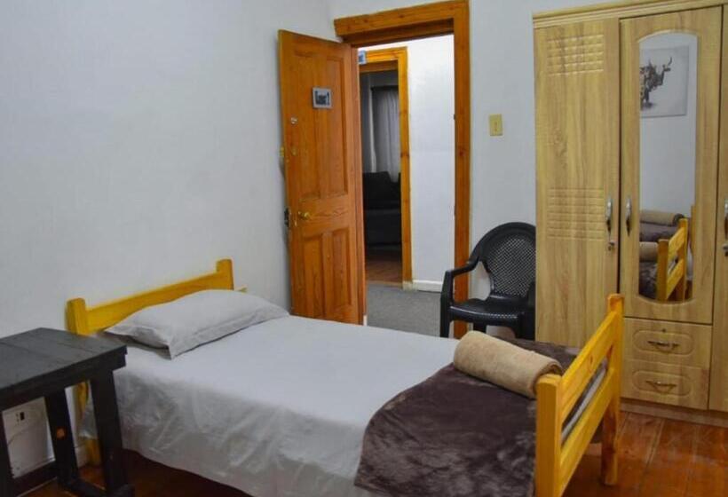 Дом 1 Спальня, Bargain Accommodation