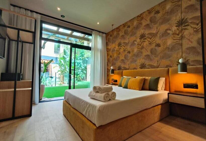 اتاق استاندارد با چشم‌انداز باغ, Saman Hotel Boutique