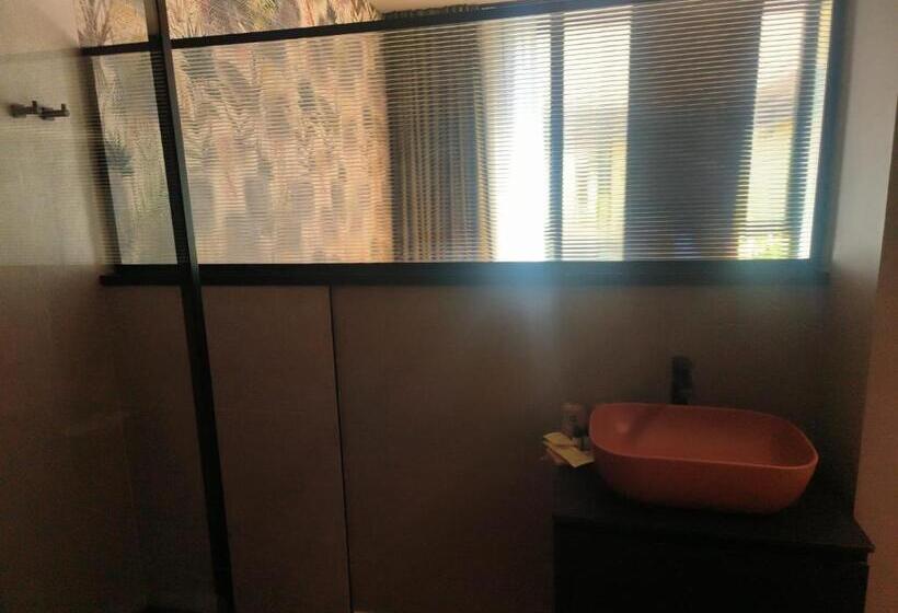 اتاق سوپریور, Saman Hotel Boutique