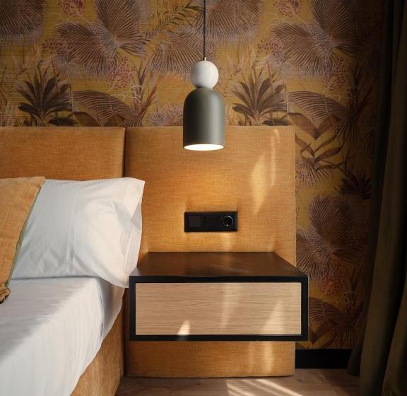اتاق لوکس, Saman Hotel Boutique