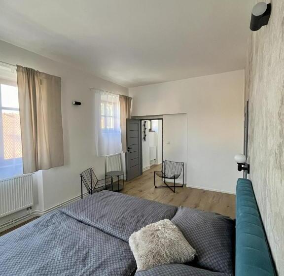 침실 2개 디럭스 아파트, Family Apartments černice