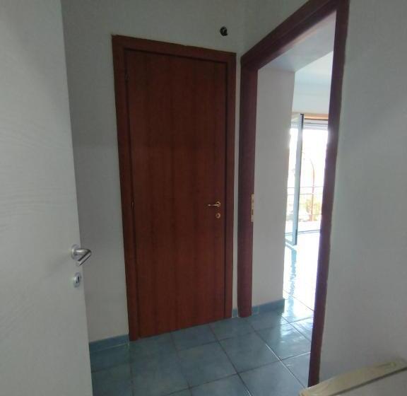 اتاق استاندارد, Room&relax Scauri