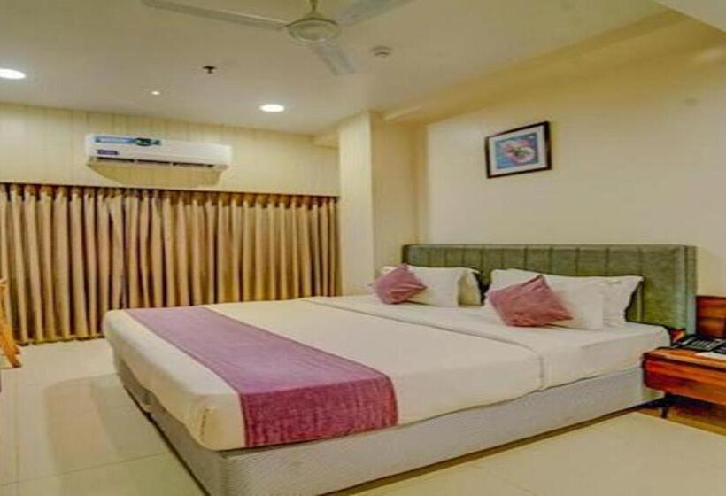 اتاق استاندارد, Raajpath, Vadodara