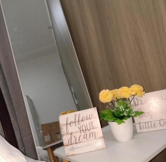 家庭套房, Luxurious Haven By The Bay   2br Near Moa Picc Ccp