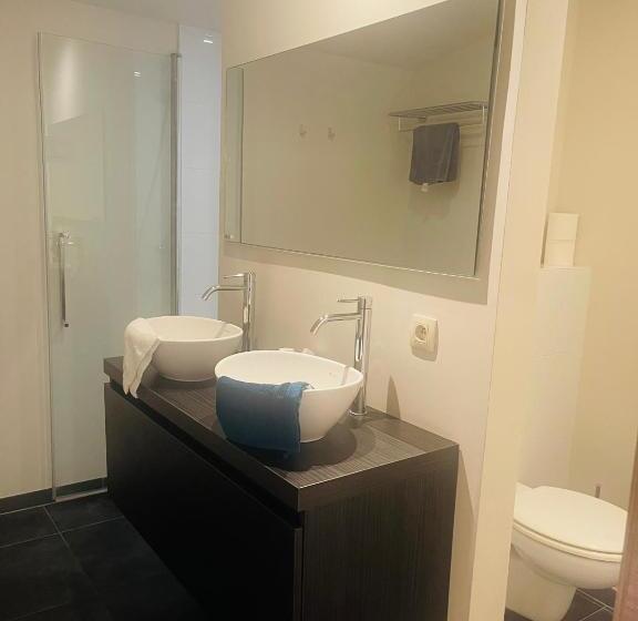 Семейный Номер, Equus B&b