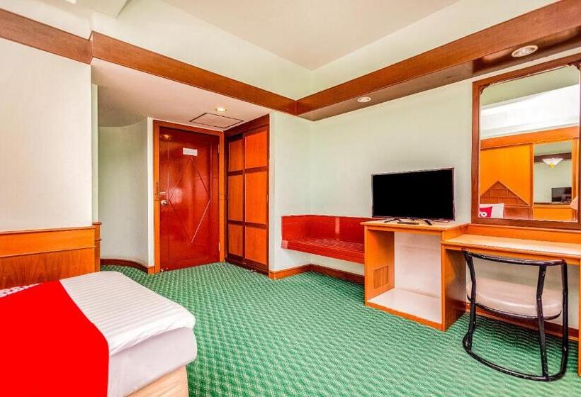 Трехместный Номер Deluxe, Oyo 441 Grand Thara