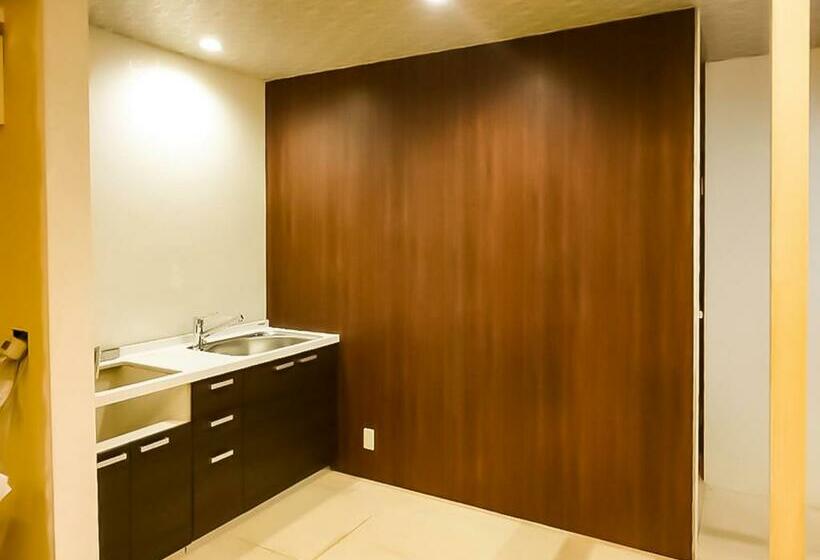 Кровать в Общей Комнате, Relak Guest House 登別 Station
