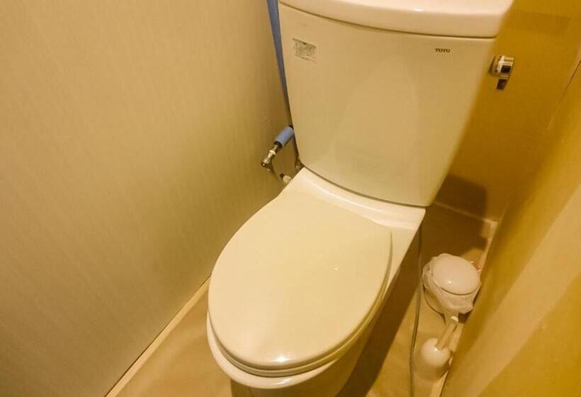 Семейный Номер, Relak Guest House 登別 Station