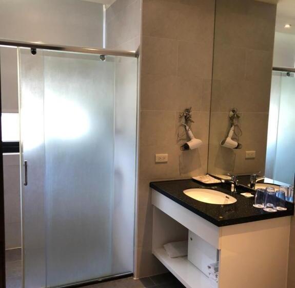اتاق استاندارد یک نفره, Chiilih Hotel  Su Ao