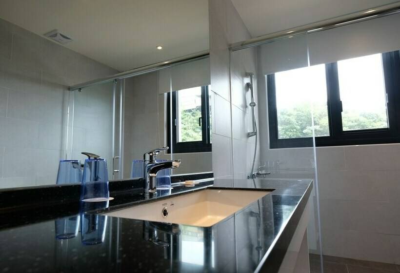 اتاق سوپریور, Chiilih Hotel  Su Ao
