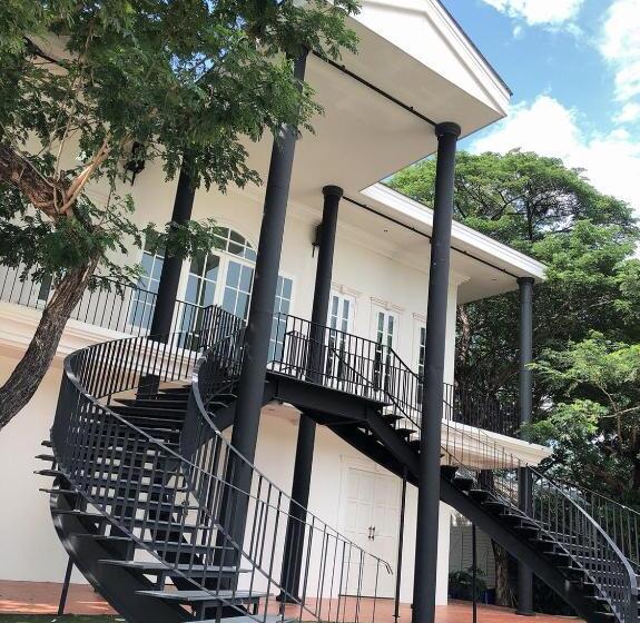 Апартаменты Deluxe 1 Спальня, Grand Charoonrat Apartment