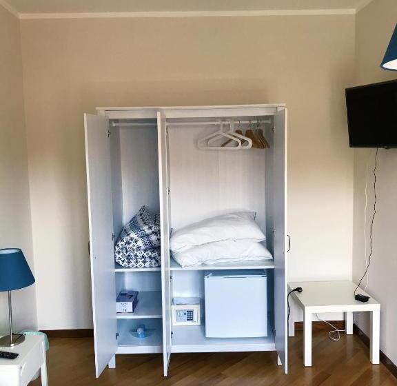 ４ベッドルームハウス, Cytrus Rooms
