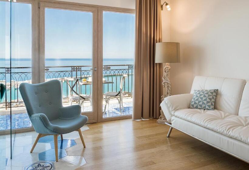 Люкс Вид на Море, Domus Maris Relais Boutique