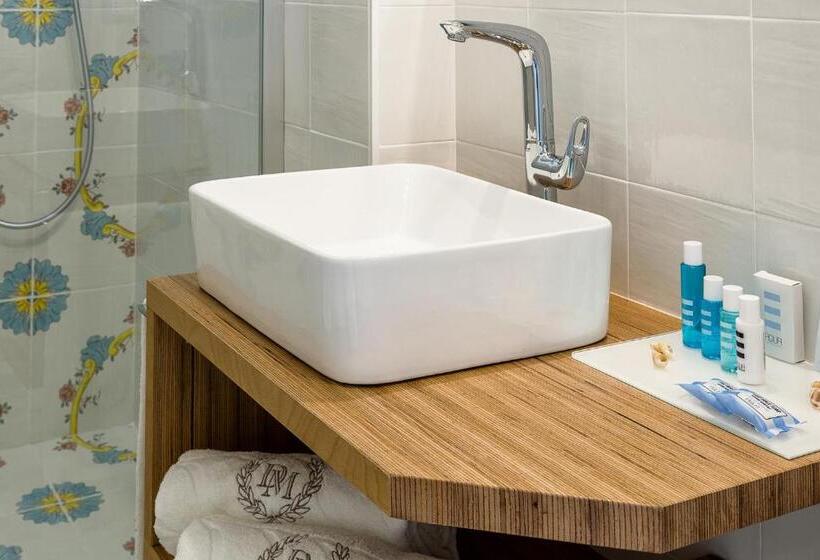 Номер Deluxe Вид на Море, Domus Maris Relais Boutique