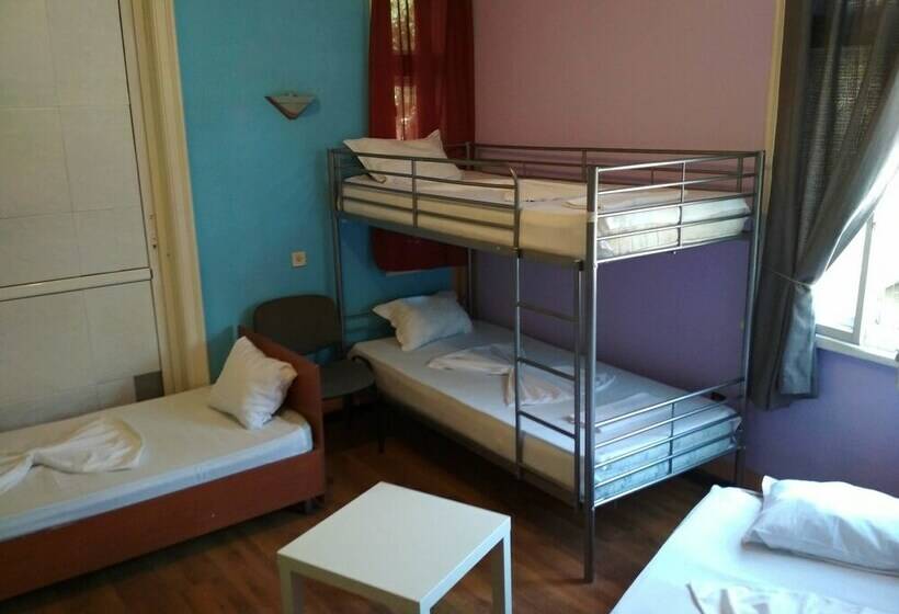 ルームシェアのワンベッド, Hostel Compass Burgas