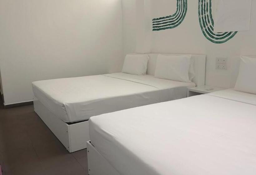 Семейный Номер, City Beds Negombo
