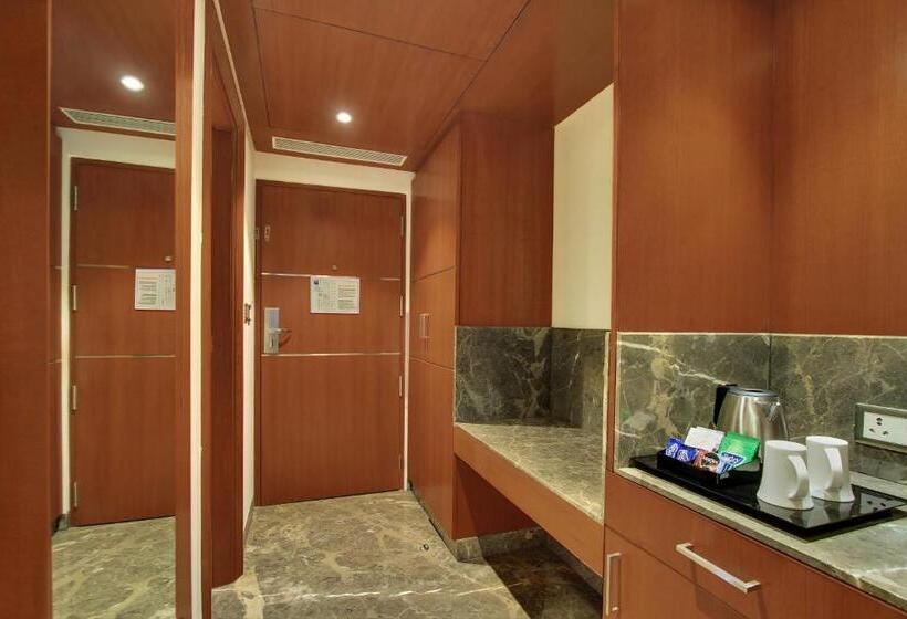 اتاق پرمیوم, Comfort Inn Insys