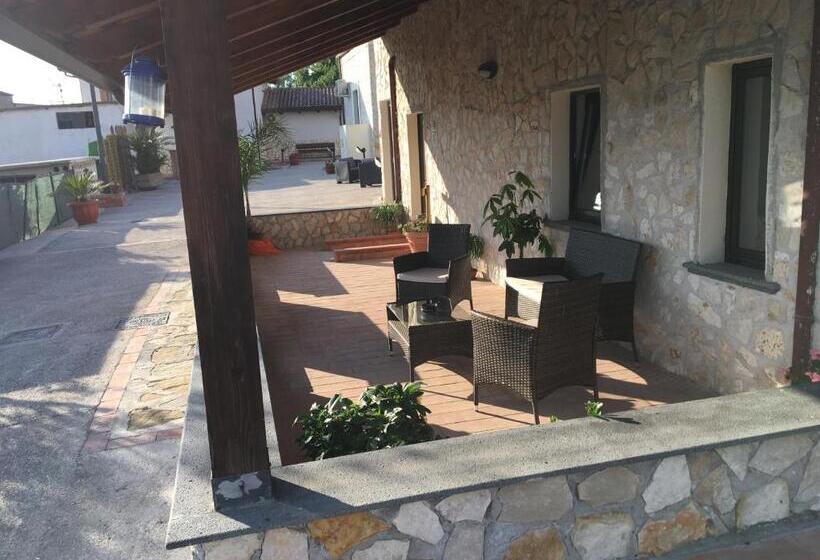 Полулюкс, Tenuta Ferrara