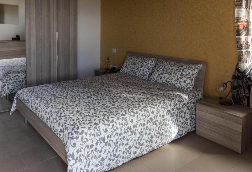 Полулюкс, Tenuta Ferrara
