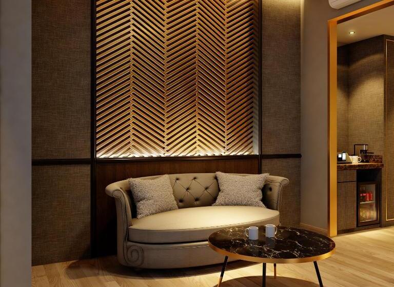 اتاق لوکس, The Granite Luxury