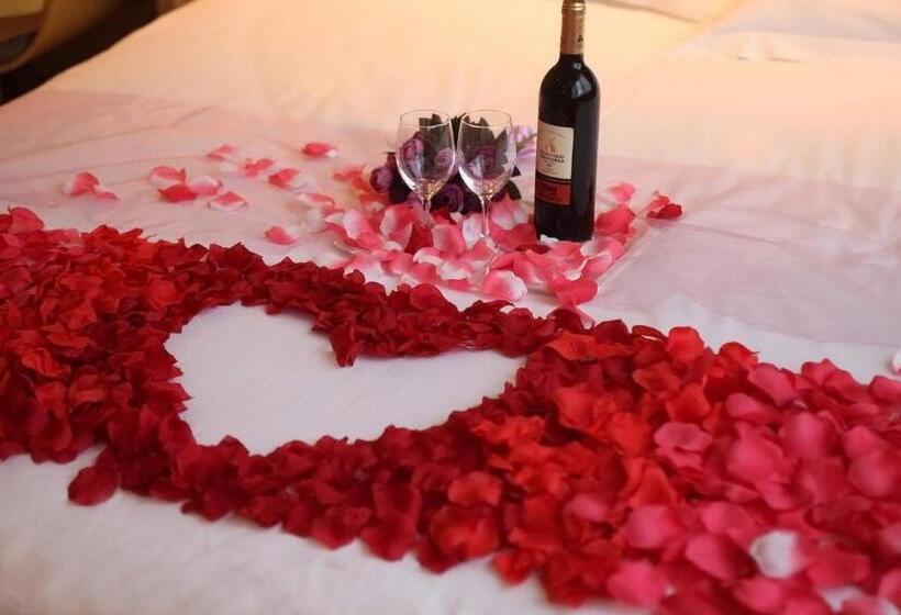 Romantic Room, Iu Hotel Hezhou Bus Terminal