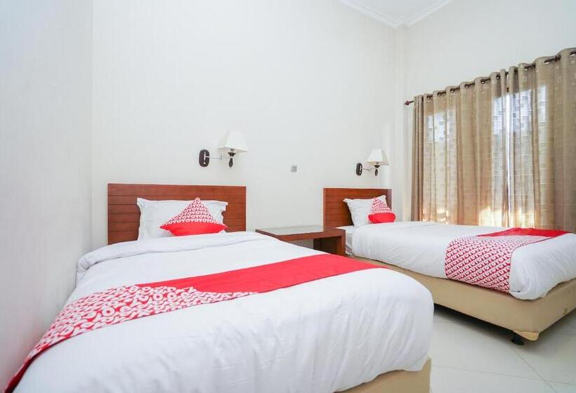 Номер Deluxe, Capital O 1430 Hotel Ratna Syariah